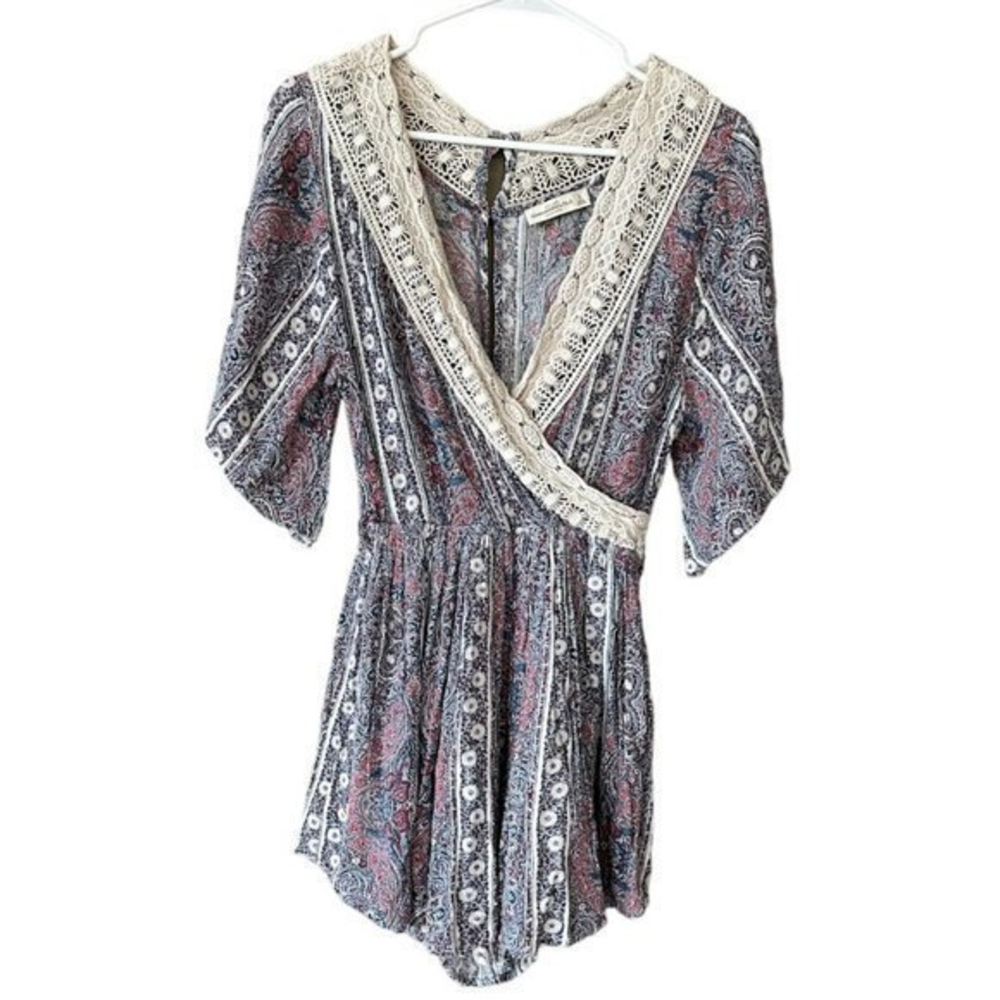 Abercrombie & Fitch Crochet Trim Paisley Romper Womens S
